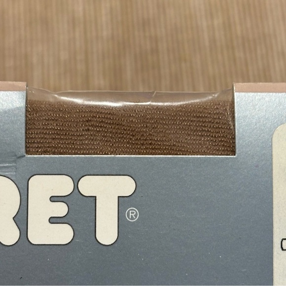 SECRET Sz D Shaping Panty Light Nude #5855 NEW  IN BOX Pantyhose - Picture 3 of 5